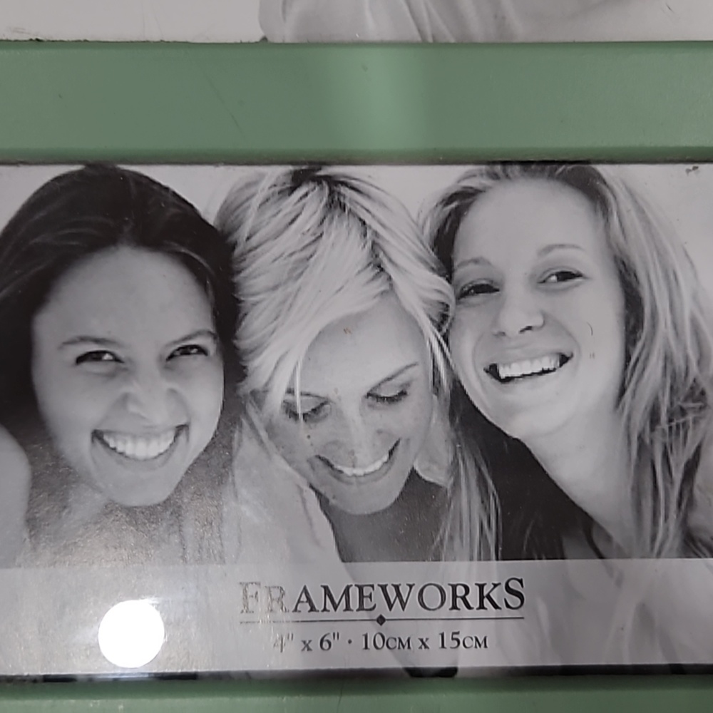 Picture frame - Picture 3 of 7